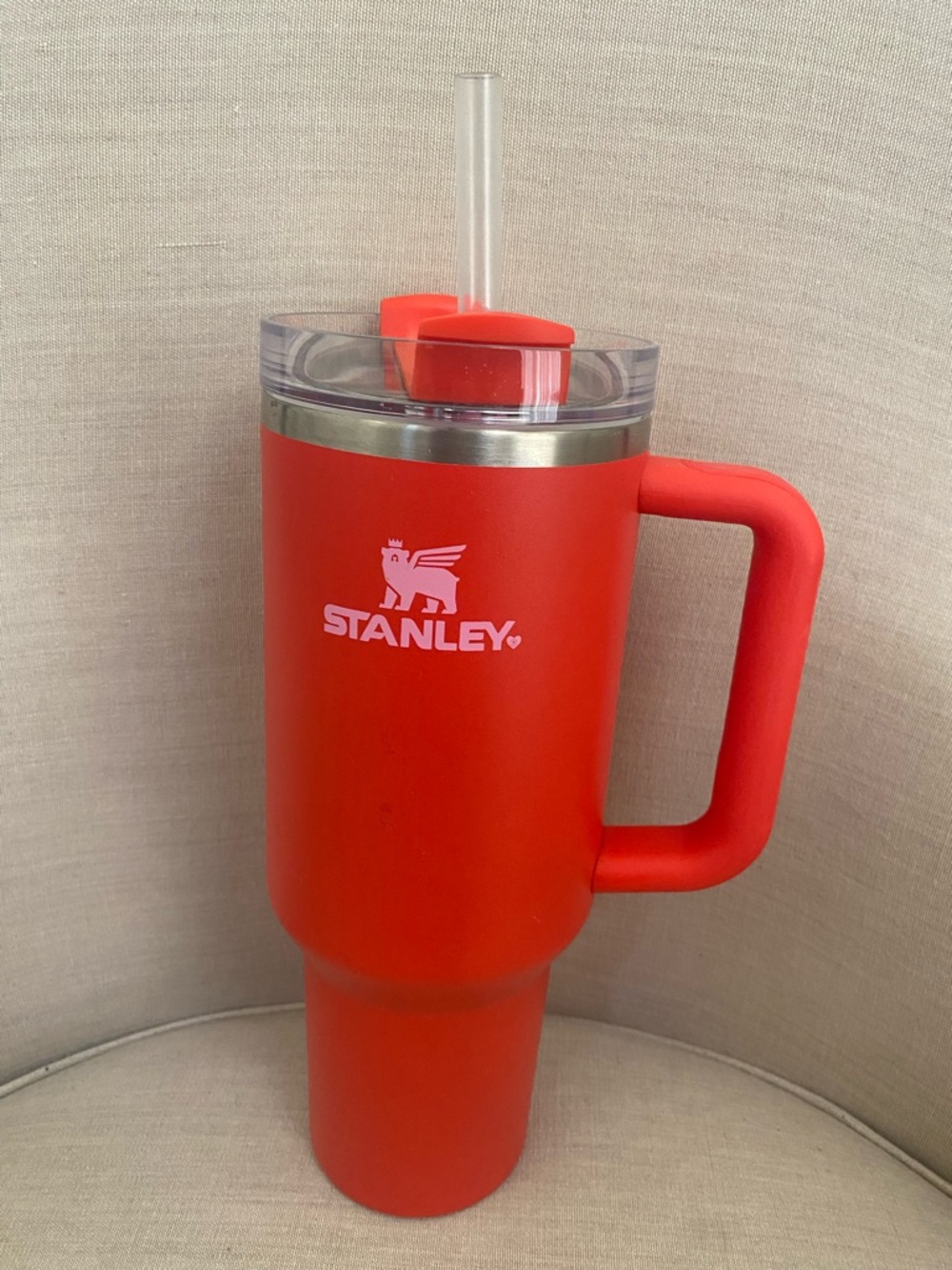 Stanley Red 40 oz Tumbler with Handle and Clear Lid